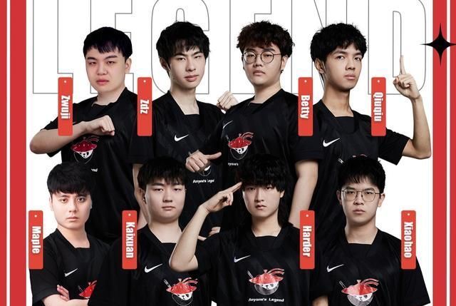 她通过调整 她通过调整