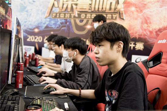 拉开对手防 拉开对手防